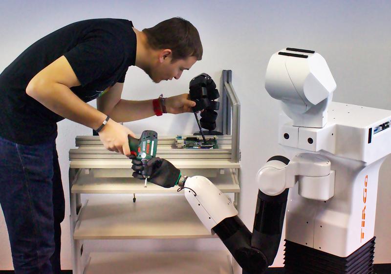 Roboter werden zunehmend in der intelligenten Fertigung eingesetzt.
