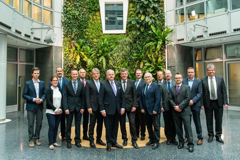 The official kick-off event for the Fraunhofer lighthouse project quantum magnetometry, QMag for short, took place in Berlin on May 14, 2019.