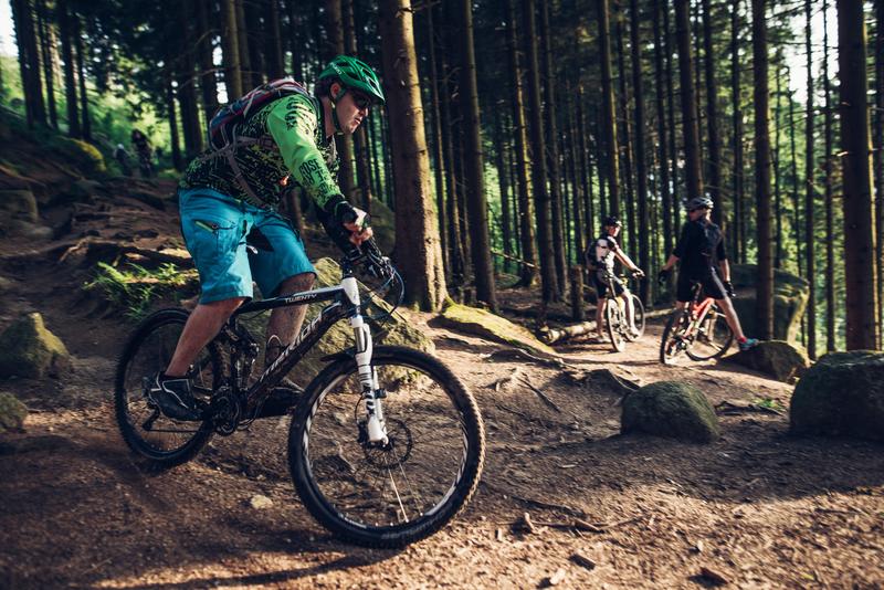 Im Sportingenieurwesen geht es darum, Innovationen für Sportgeräte und Ausrüstungen zu entwickeln, zum Beispiel für Mountainbikes.