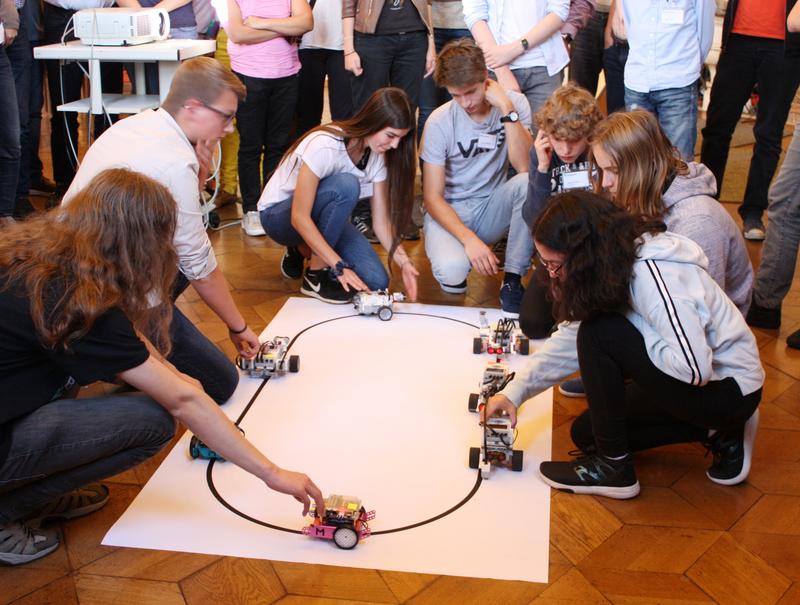 Fraunhofer-Talent-School 2019 in Sankt Augustin: Jetzt bewerben!