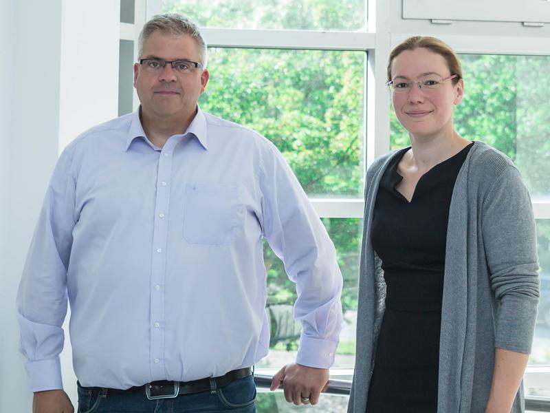 Dr.-Ing. Peter Jäschke, new Head of Department at the LZH, together with the new Head of the Composites Group, Verena Wippo.