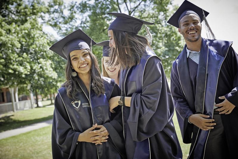 Study first, pay later: This is the idea behind the new risk-free financing model for tuition fees, which Jacobs University Bremen will present on its admission days on 6 and 7 July 2019 