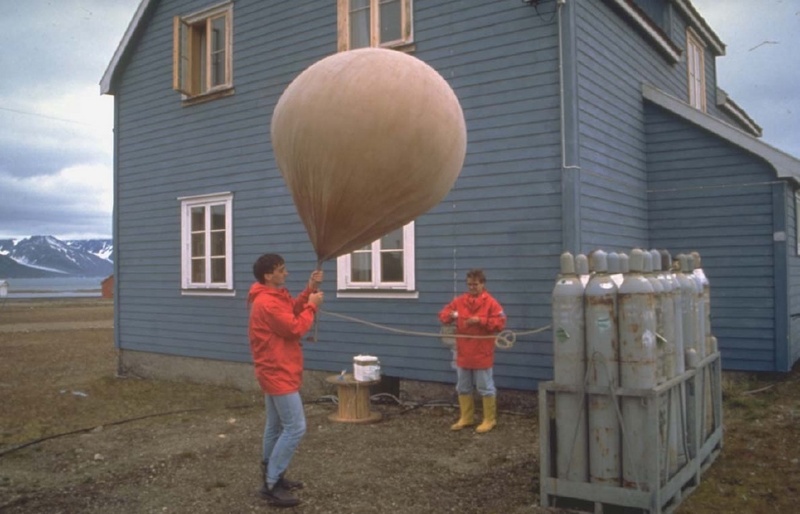 Start einer ballongetragenen Ozonsonde