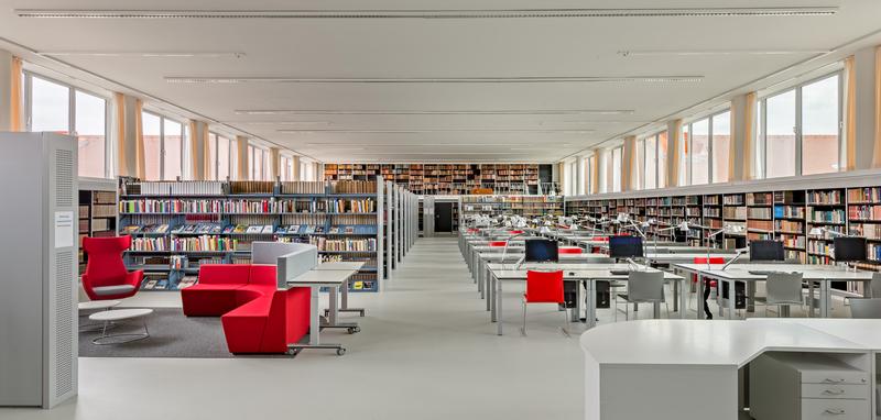 Neu gestalteter Ostlesesaal der Bayerischen Staatsbibliothek, 2019