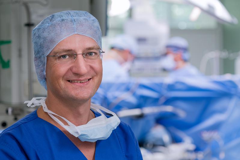 Privatdozent Dr. Markus Krane, stellvertretender Direktor der Klinik für Herz- und Gefäßchirurgie des Deutschen Herzzentrums München, Klinik an der Technischen Universität München (TUM).