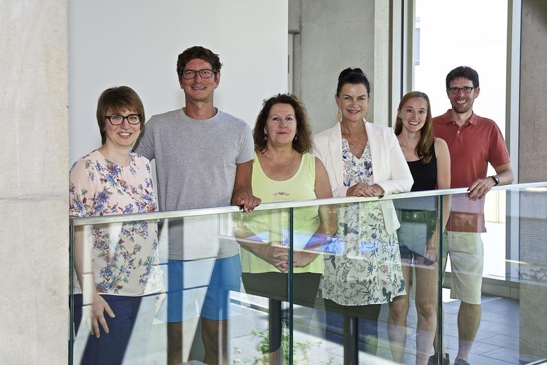 The University of Konstanz team, from left to right: Nadine Sachs, Martin Gamerdinger, Renate Schlömer, Elke Deuerling, Carolin Sailer, Stefan Kreft