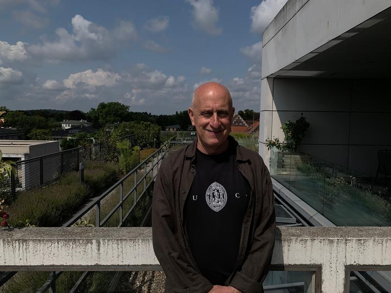 David Dunetz auf dem Dach des IASS in Potsdam