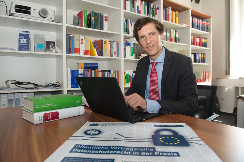 Professor Georg Borges, geschäftsführender Direktor des Instituts für Rechtsinformatik an der Universität des Saarlandes.