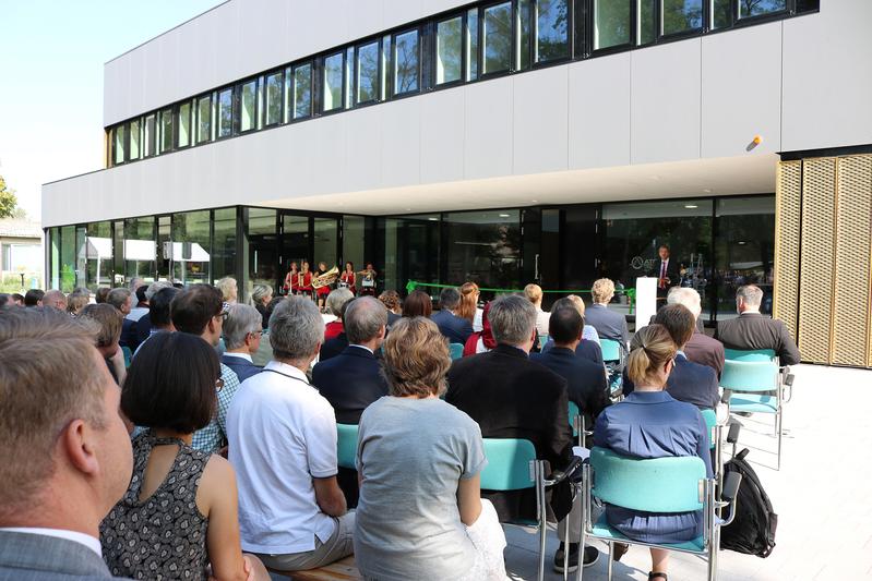 Mike Schubert, OB der LH Potsdam, zur Einweihung des neuen Forschungsgebäudes CIRCLE am ATB