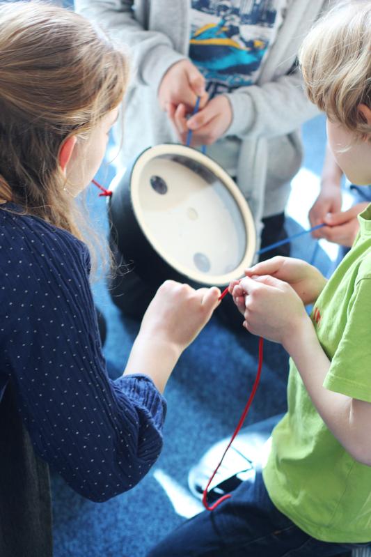 Die Studie der Leipziger Wissenschaftler zeigte, dass kooperative Spiele die Bereitschaft, mit anderen Kindern zu teilen, fördert.