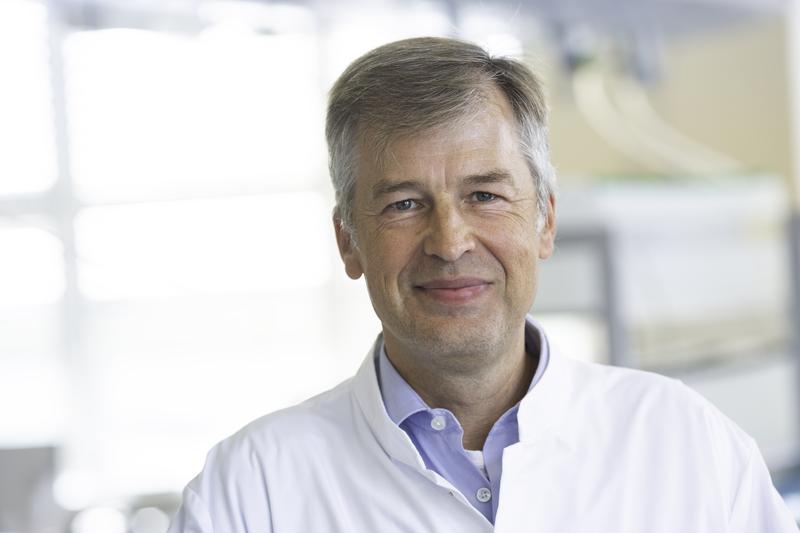 Prof. Berend Isermann ist neuer leitender Labormediziner am UKL. Der 51-Jährige wechselte im August vom Universitätsklinikum Magdeburg nach Leipzig. 