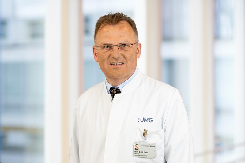 Prof. Dr. Markus Zabel, Leiter des Schwerpunkts Klinische Elektrophysiologie der Klinik für Kardiologie und Pneumologie.