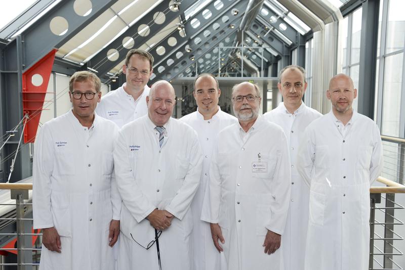 Prof. Dr. Jan Gummert, Prof. Dr. Volker Rudolph, Prof. Dr. Philipp Sommer, Dr. Siegfried Eckert, Dr. Eugen Sandica, Prof. Dr. Dr. h.c. Diethelm Tschöpe und Dr. Johannes Steinhard