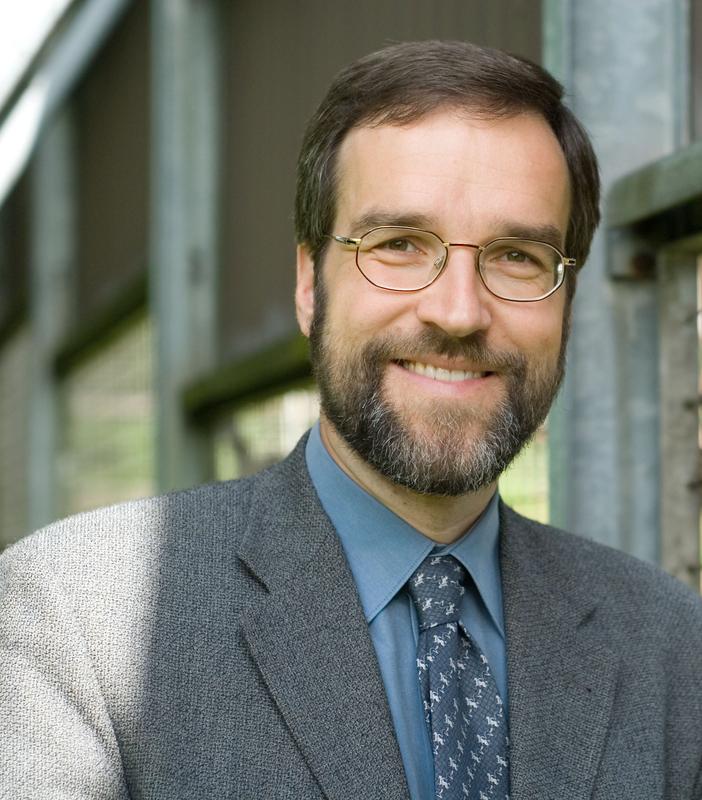 Prof. Stefan Treue ist Leiter der Abteilung Kognitive Neurowissenschaften am Deutschen Primatenzentrum und Professor an der Universität Göttingen.