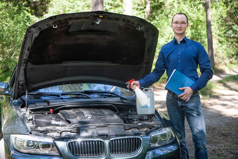 HFH-Absolvent Stefan Nahs hat ein handelsübliches Set zur direkten Wassereinspritzung umprogrammiert, um dessen Potenzial zur Schadstoffreduktion zu testen. 