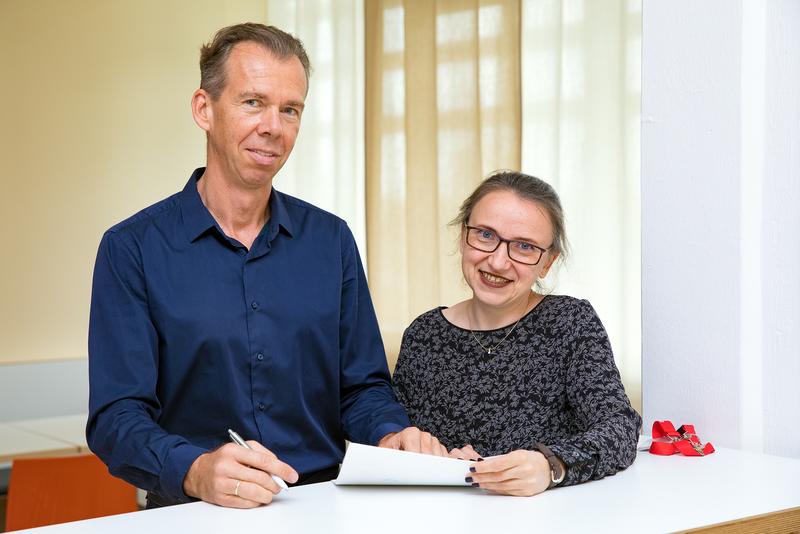 Dr. Nataliya Gorinski und Professor Dr. Evgeni Ponimaskin.