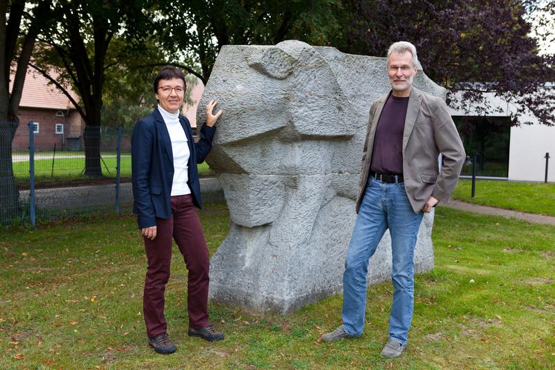 Prof. Dr. Christa Kühn und PD Dr. Jens Vanselow koordinieren das EU-Vorhaben BovReg.