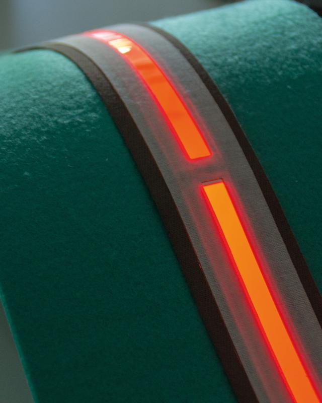 OLED luminous strips enable luminous surfaces with segmented control - luminous stripe