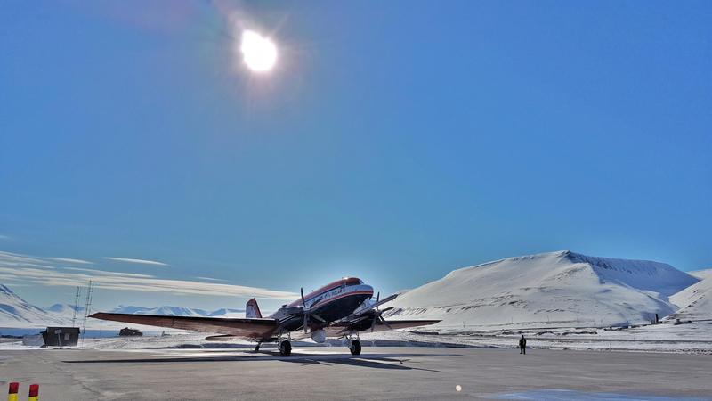 Von Spitzbergen aus wird es unter anderem im Frühjahr und Sommer 2020 Flugzeugmessungen mit der Polar 5 von Spitzbergen aus geben, welche die Universität Leipzig koordiniert.