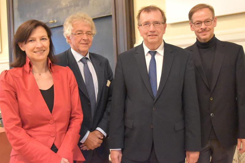 Beim Festakt zum zehnjährigen Bestehen des Adolf-Würth-Zentrums (von links): Birgit Spinath, Wolfgang Schneider, Alfred Forchel und Armin Stock. 