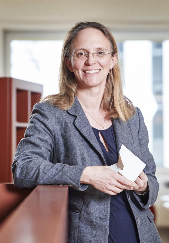 Britta Nestler, Professorin für Mikrostruktursimulation in der Werkstofftechnik am KIT sowie Digitale Materialforschung an der HsKA (Foto: Sandra Goettisheim/KIT)