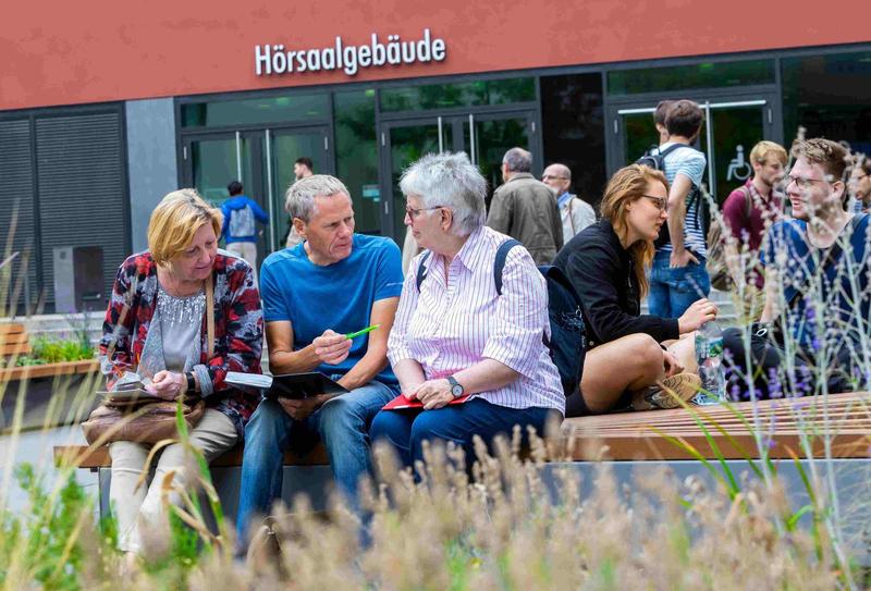 Teilnehmer der Seniorenakademie der Universität Leipzig. 