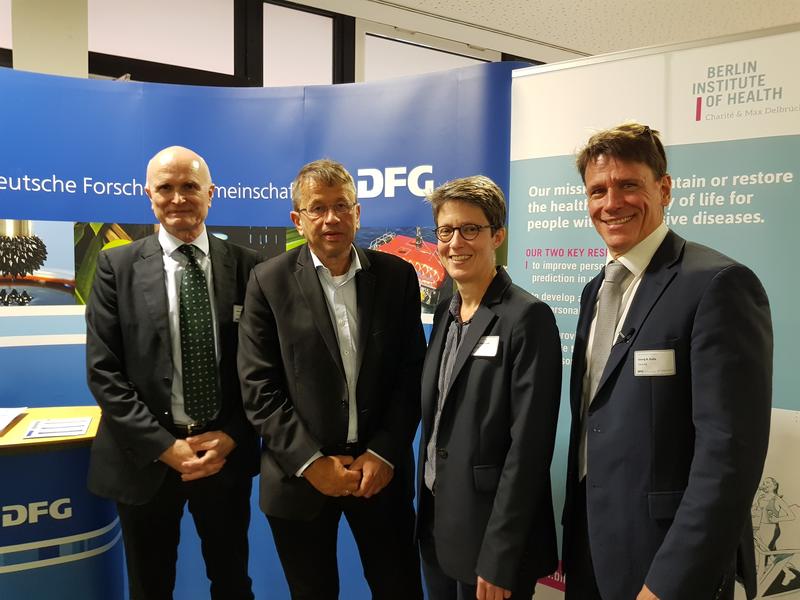 Prof. Axel R. Pries, Prof. Heyo K. Kroemer, Prof. Britta Siegmund, Prof. Georg Duda (vlnr) beim Symposium zur Förderung der Translation in der Universitätsmedizin