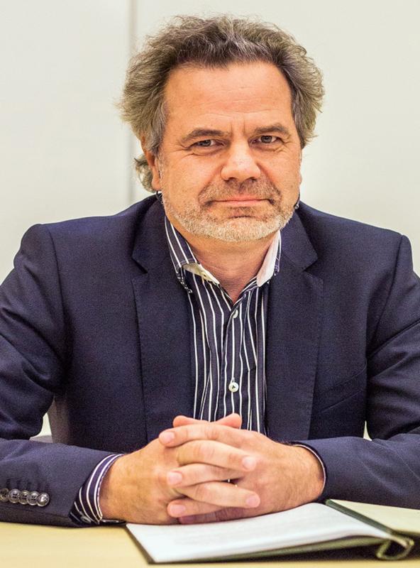 Univ.-Prof. Dr. Oliver Grau