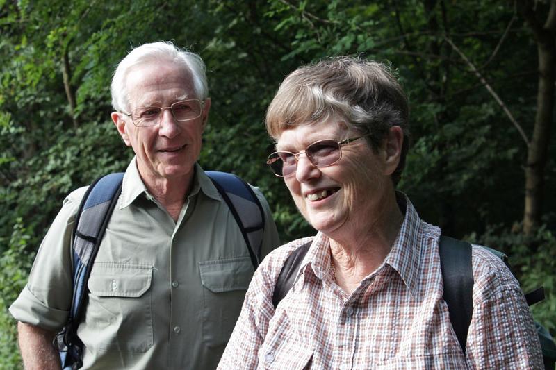 Die australischen Zoologen David und Meredith Happold