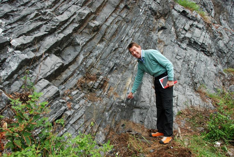 Senckenberger Peter Königshof an der Devon-Karbon-Grenze in Vietnam.