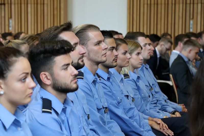 Wie gewinnt man geeignete Bewerberinnen und Bewerber? Welche Anforderungsprofile braucht es für den Polizeidienst? Werkstattgespräch am 23. Oktober 2019 um 17 Uhr am Campus Lichtenberg.