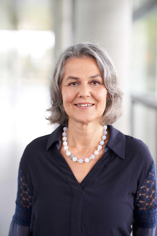 Univ.-Prof. Dr. med. Anne Barzel leitet seit Mitte September das Institut für Allgemeinmedizin am Universitätsklinikum Ulm.   