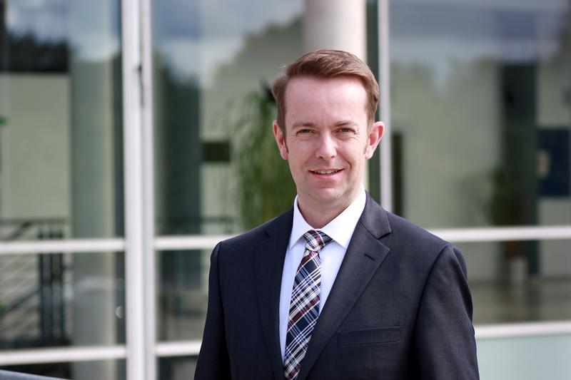 Die Westfälische Hochschule hat Dr. Urs Pietschmann (39) an den Standort Bocholt als Professor für „Betriebswirtschaftslehre, insbesondere Controlling und Wirtschaftsprüfung“ berufen.