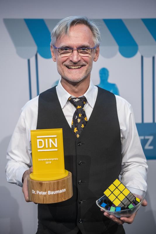 Award winner of the DIN-Innovation Prize 2019: Professor Peter Baumann has long been researching the better use of geo data. 