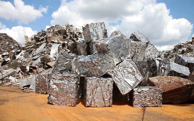 Der Einsatz hochwertiger Stahlschrotte sorgt dafür, dass die Stahlproduktion ökonomisch und ökologisch nachhaltig ist. 