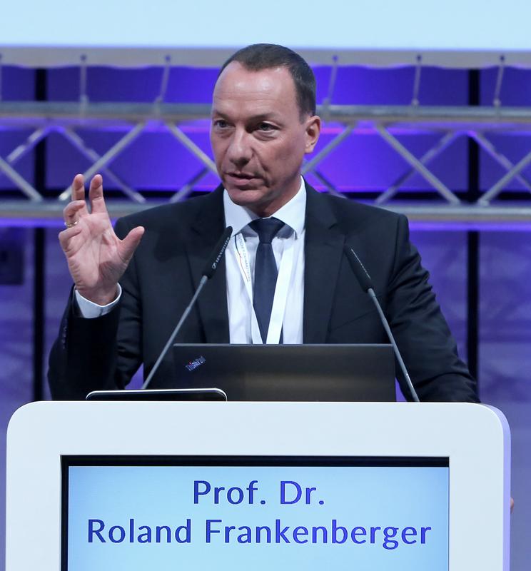 Neuer Präsident der Deutschen Gesellschaft für Zahn-, Mund- und Kieferheilkunde: Prof. Dr. Roland Frankenberger