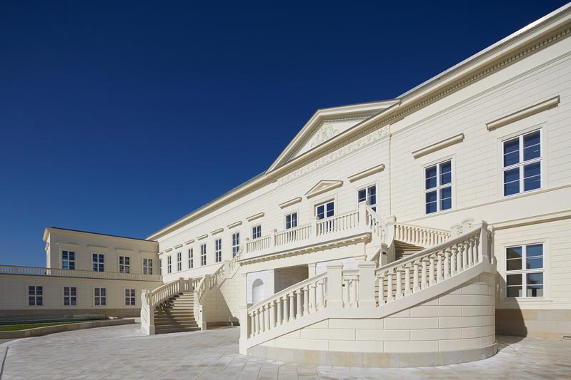 Die Veranstaltungen der VolkswagenStiftung finden im Tagungszentrum Schloss Herrenhausen in Hannover statt.