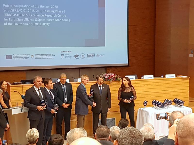 Opening ceremony of the ERATOSTHENES Centre of Excellence (ECoE) at the Cyprus University of Technology in Limassol with the President of the Republic of Cyprus, Nikos Anastasiadis (2nd from right). 