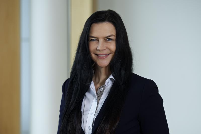 Prof. Dr. Elke Deuerling, Sprecherin des Sonderforschungsbereiches 969 „Chemische und biologische Prinzipien der zellulären Proteostase“.