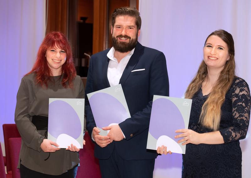 Auszubildenden-Preis 2019 der Leibniz-Gemeinschaft: Cora Pröschold (Leibniz-IWH), Dominik Sudau (Leibniz-FBH), Elisa Hennicke (Leibniz-IWH), von rechts.