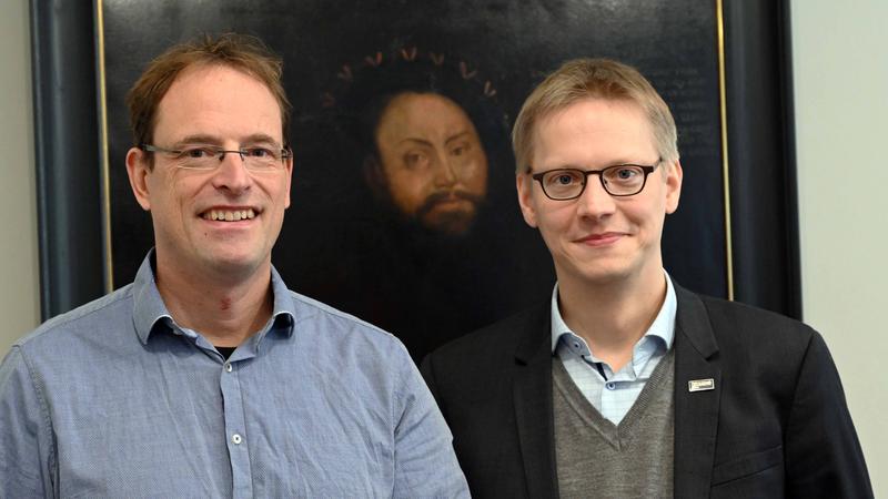 Die Jenaer Leibniz-Preisträger 2020 Prof. Dr. Johannes Grave (r.) und Prof. Dr. Markus Reichstein. 