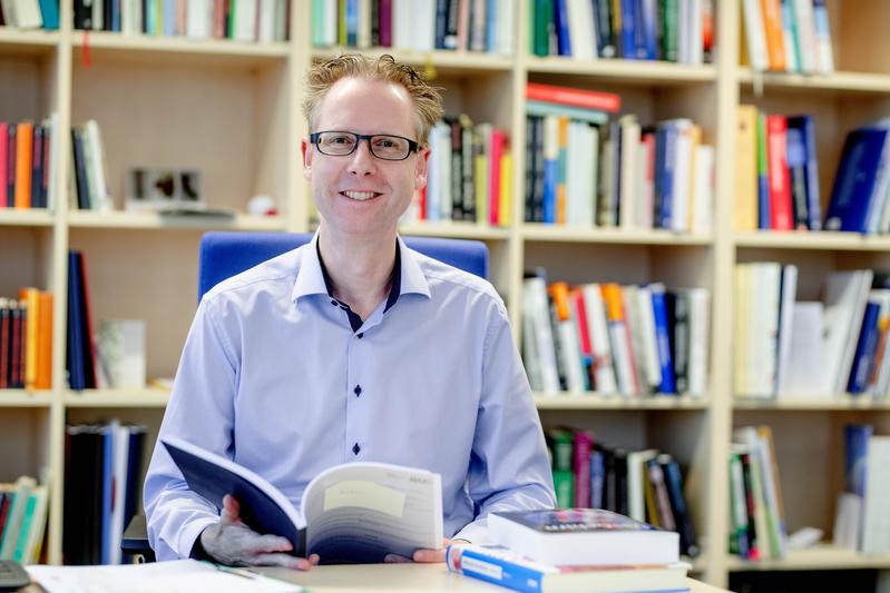  Nikolai Axmacher leitet die Abteilung für Neuropsychologie an der Ruhr-Universität Bochum.