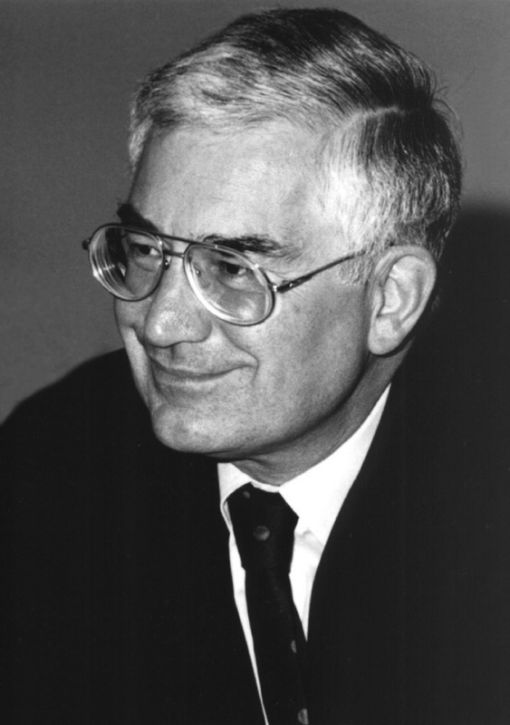 Gründungsprorektor Prof. Dr. Peter Vodosek