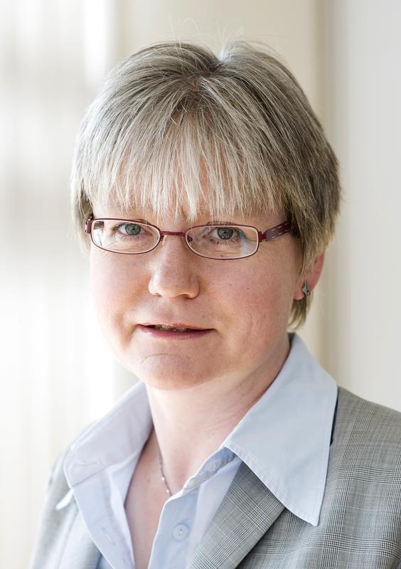 Dr. Monika Zarnitz, Leiterin des Programmbereichs Benutzungsdienste und Bestandserhaltung der ZBW
