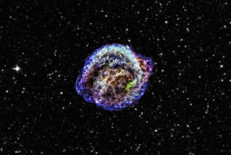 Keplers Supernovaüberrest: Explosionen wie die diskutierten würden einen Überrest produzieren, der vergleichbar mit Kepler ist, jedoch einen weißen Sauerstoff-Neon-Eisen-Zwerg im Zentrum hat.