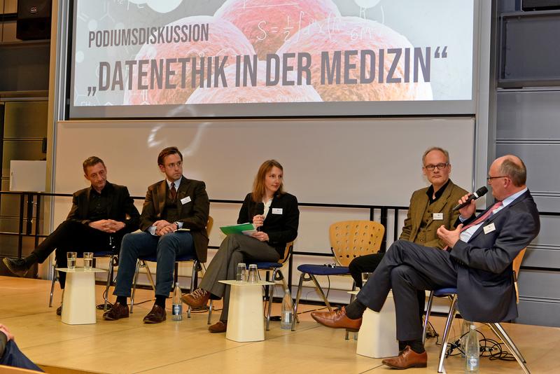 Von links: PD Dr. Andreas Klein, Dr. Rupprecht Milojcic, Prof. Dr. Geraldine Rauch, Prof. Dr. Christof Schenkel-Häger und Dr. Michael Meister.