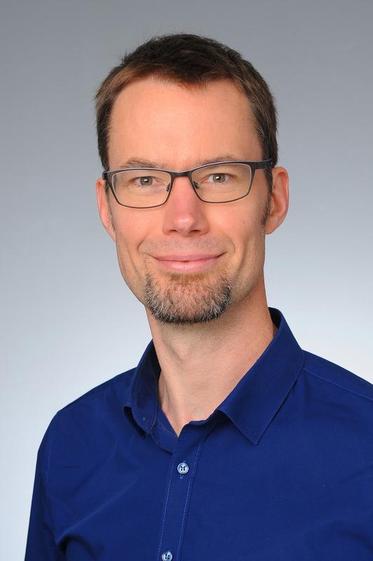 Univ.-Prof. Dr. rer. nat. Axel Hillmer