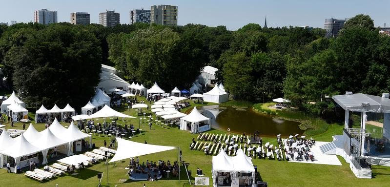 Zum Messe-Gelände wird am 9. und 10. Juni der Park von Schloss Bellevue. Rund 190 Aussteller werden innovative Ideen und Projekte rund um die Themen Umweltschutz und Nachhaltigkeit präsentieren.