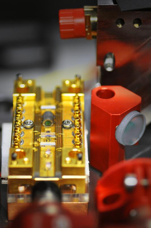 Mikrointegrierte Lasermodule für Anwendungen in der Quantensensorik