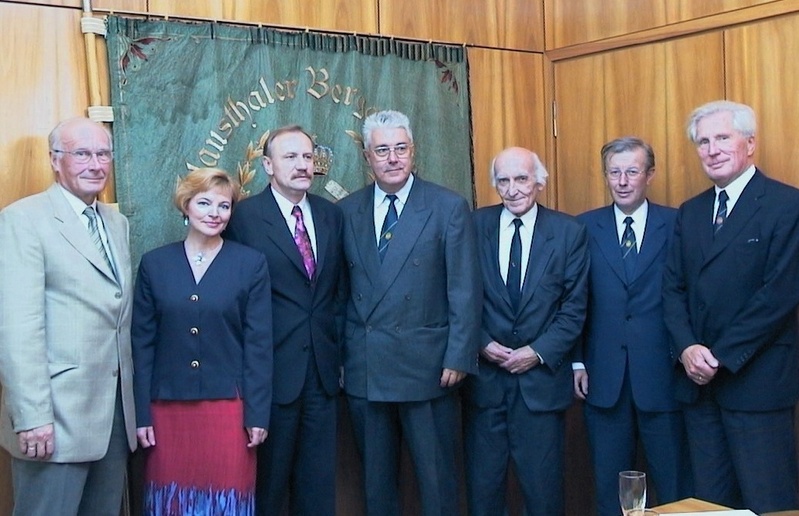 Bei der Ernennung: (v.l.n.r)  Prof. Dr.- Ing. Jacek Zelkowski, Frau Weber, Prof. Dr. Roman Weber, Prof. Dr.-Ing. Peter Dietz, Prof. Dr.-Ing. em. Rudolf Jeschar, Dr. Peter Kickartz, Prof. Dr.-Ing. Eike Mühlenfeld